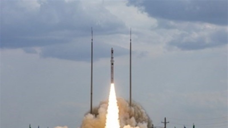 Iranpress: اختبار ناجح لصاروخ ‘قائم 100’ الحامل للأقمار الصناعية 