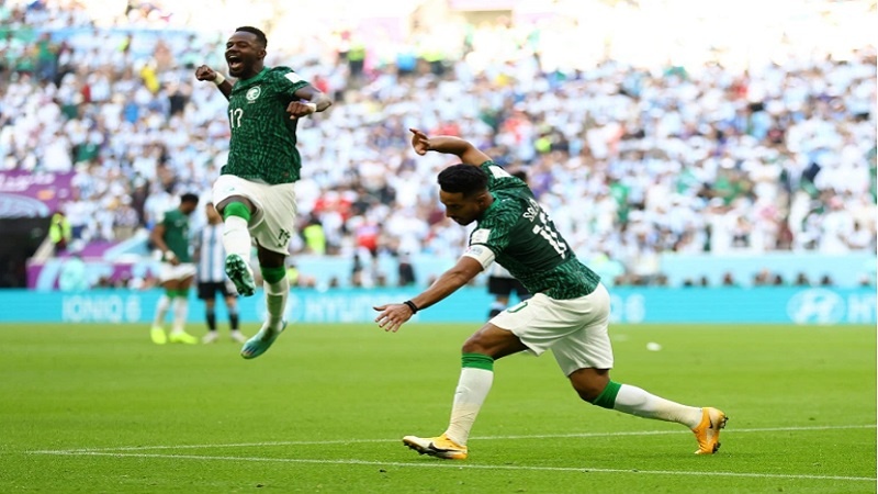 Iranpress: المنتخب السعودي يفوز على الأرجنتين بهدفين لهدف في مونديال قطر 2022