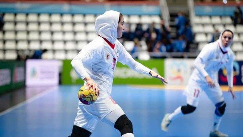 منتخب إيران لكرة اليد للسيدات يحقق فوزه الثاني في بطولة آسيا