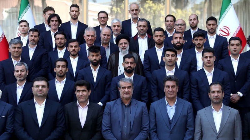Iranpress: حفل وداع للمنتخب الإيراني لكرة القدم قبيل مغادرته إلى مونديال قطر 2022