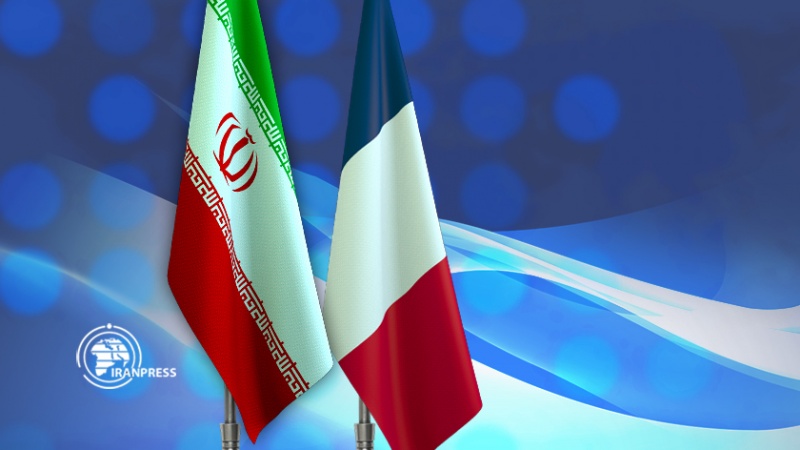 Iranpress: الخارجية الإيرانية تستدعي السفير الفرنسي 