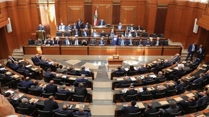 البرلمان اللبناني يفشل للمرة السابعة في انتخاب رئيس