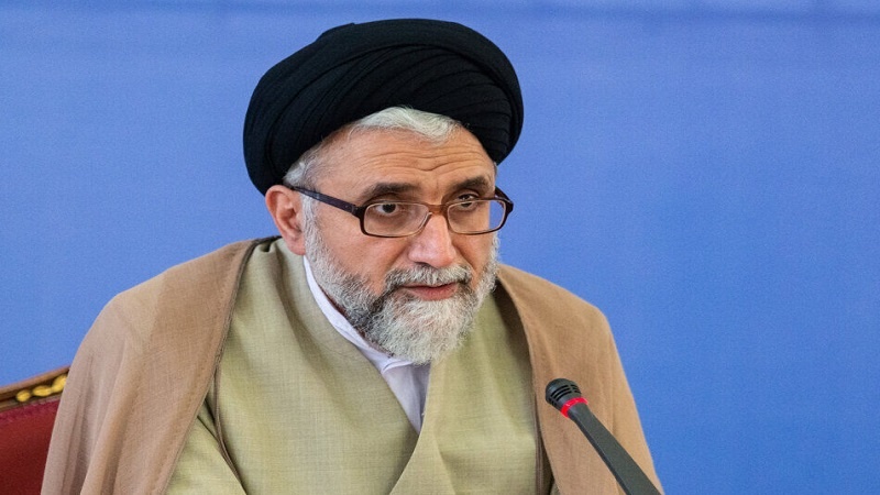Iranpress: وزير الأمن الإيراني: وحدة الشعب الإيراني كسرت قوة الأعداء