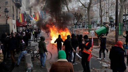 6 کشته و زخمی در اعتراضات فرانسه