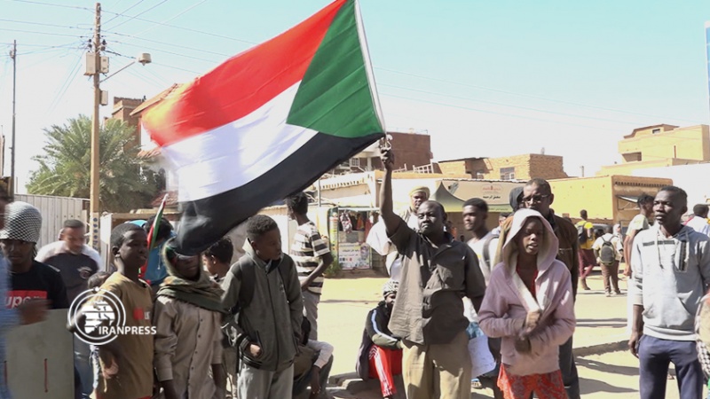 Iranpress: مظاهرات في العاصمة السودانية 