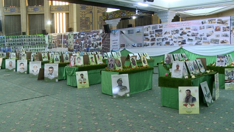 Iranpress: صنعاء.. معرض صور الشهداء بمناسبة یوم الشهید