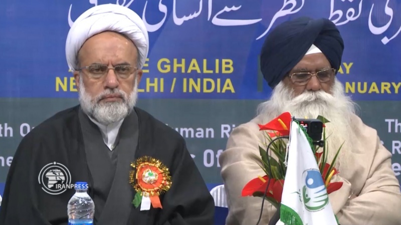 Iranpress: عقد اجتماع بعنوان ’حقوق الإنسان من منظور قائد الثورة الإسلامية‘ في الهند