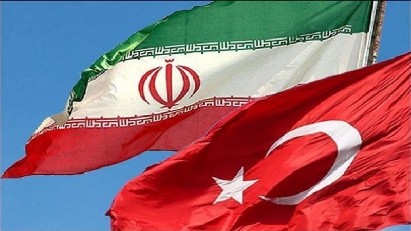 Iranpress: نمو الصادرات الإيرانية إلى تركيا بنسبة 24 بالمائة