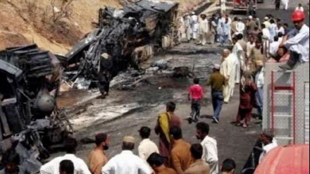 جان باختن 39 نفر بر اثر حادثه جاده ای در پاکستان
