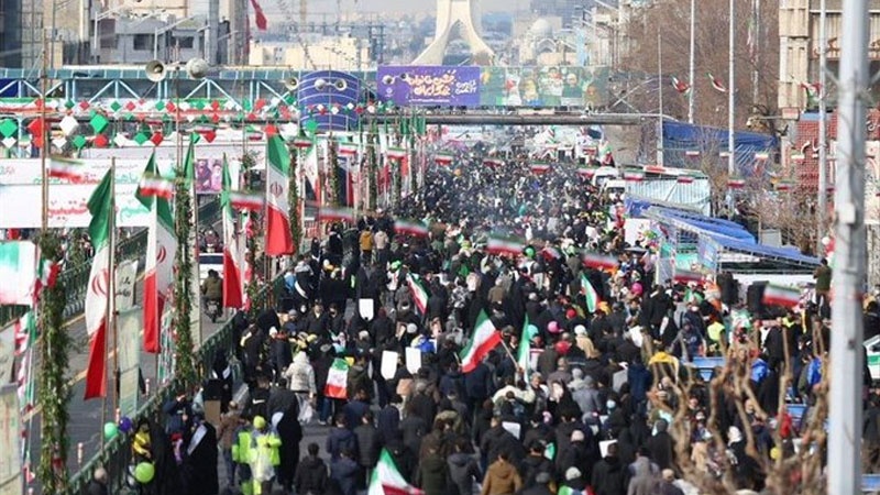 Iranpress: کنعانی: سيركع الأعداء قريباً أمام مثابرة الشعب الإيراني