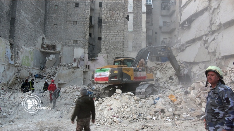 Iranpress: عمال الإغاثة الإيرانيون يواصلون مساعدة منكوبي الزلزال في سوريا