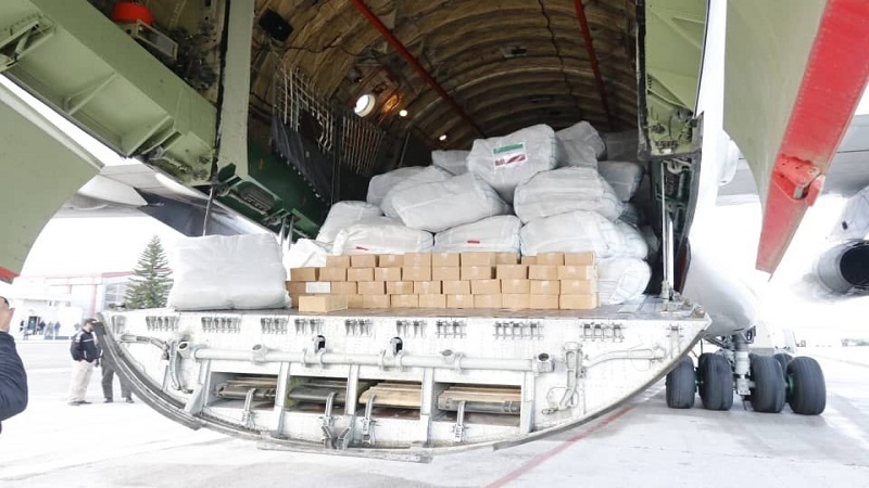 Iranpress: طائرة مساعدات إيرانية ثانية تصل مطار اللاذقية