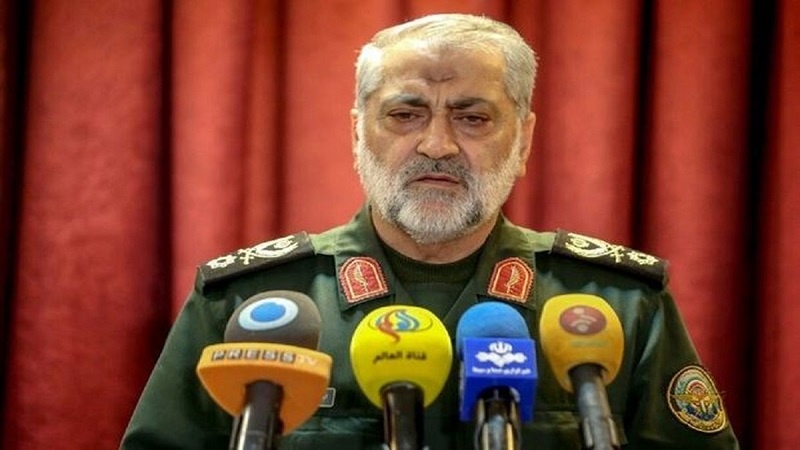 Iranpress: إيران لا تعتمد على الخارج لتلبية حاجاتها الدفاعية