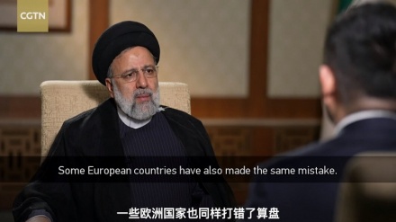 رئيس الجمهورية: إجراءات الحظر لم تستطع إيقاف الشعب الإيراني