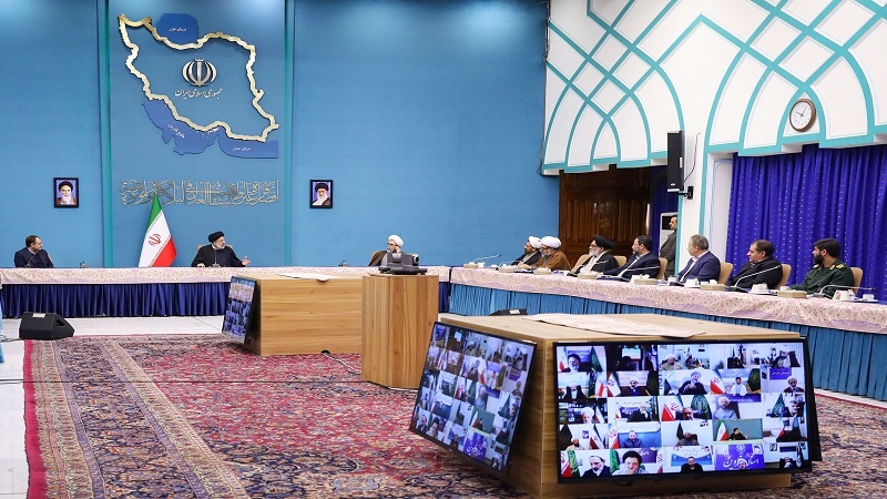 Iranpress: رئيسي: الشعب الإيراني كان وما زال يخيب آمال أعداء الثورة 