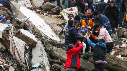 افزایش شمار قربانیان زلزله در ترکیه و سوریه به بیش از ۷ هزار نفر 