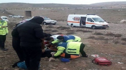 واژگونی اتوبوس حامل زائران کربلا در غرب ایران