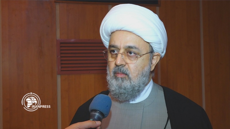 Iranpress: تقديم نموذج الوحدة بين الشيعة والسنة في إيران إلى العالم