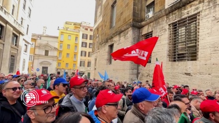 تداوم بحران‌‌اقتصادی در ایتالیا؛ تجمع کارگران در رم 