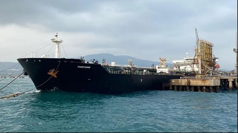 Iranpress: إطلاق خط بحري مباشر بين إيران وفنزويلا