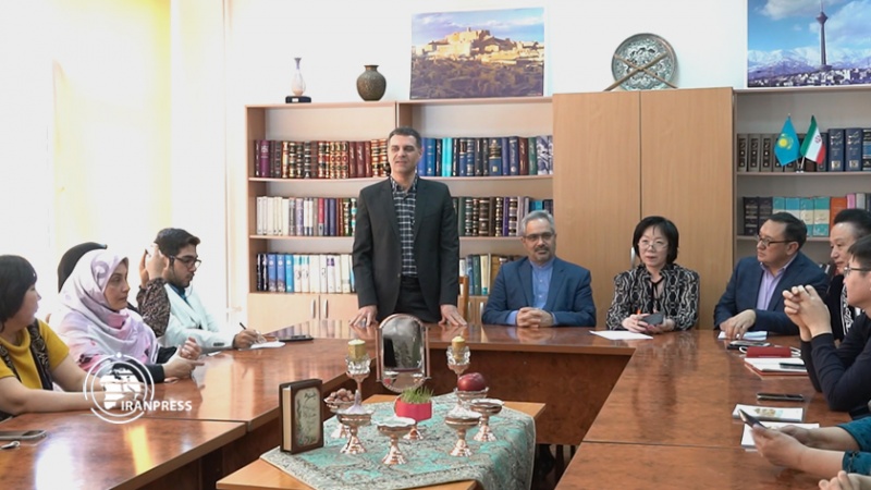 Iranpress: إقامة احتفال بعيد النوروز في كازاخستان