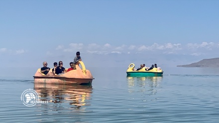 بازگشت امید و زندگی به دریاچه ارومیه 