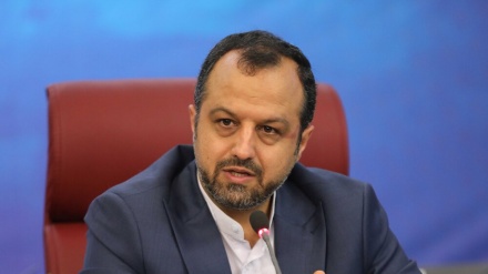وزیر اقتصاد و امور دارایی ساعاتی پیش وارد بغداد شد