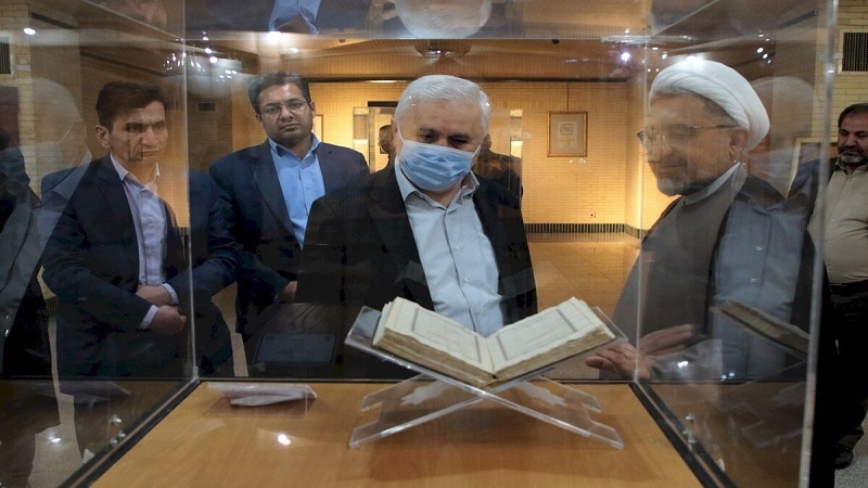 Iranpress: المتحف الوطني للقرآن الكريم مصدر للعلوم القرآنية