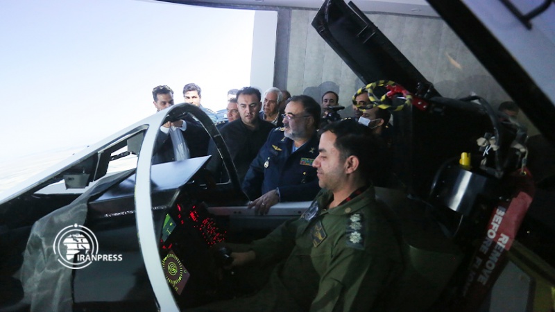 Iranpress: نظام محاكاة لطائرة F14 ؛ فخر لسلاح الجو الإيراني