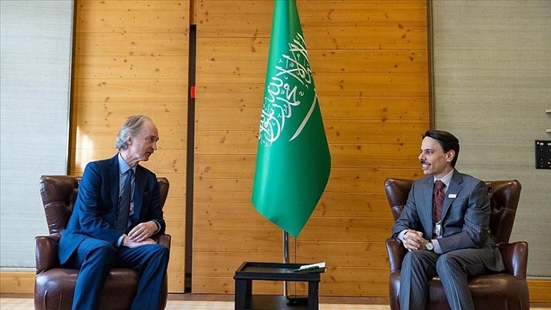 Iranpress: السعودية تؤكد على إيجاد حل سياسي للأزمة السورية