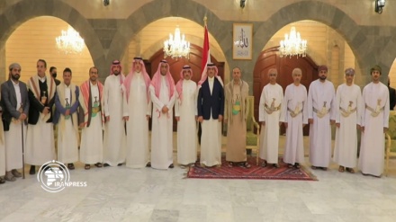 وفدان سعودي وعماني يلتقيان رئيس المجلس السياسي اليمني الأعلى