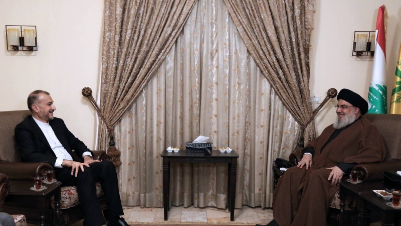 Iranpress: وزير الخارجية الإيراني يلتقي الأمين العام لحزب الله في بيروت