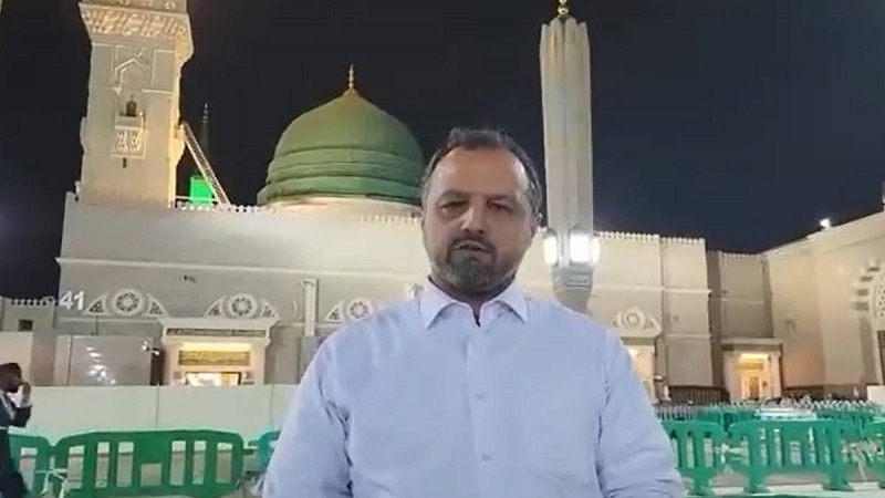 Iranpress: أول مسؤول إيراني حكومي يزور المسجد النبوي بعد التوافقات الأخيرة