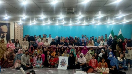 إقامة ورشة الخط والتذهيب في باكستان بحضور فنانين إيرانيين