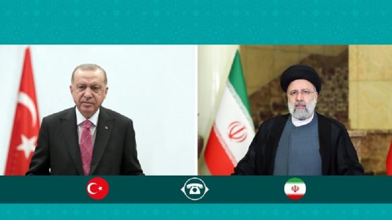 Iranpress: رئيسي: علاقات طهران وأنقرة ستشهد تعزيزاً في الفترة الجديدة