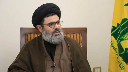 مسؤول في حزب الله يهنئ الشعب اللبناني بعيد المقاومة