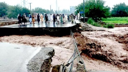 مقتل 13 شخصا وإصابة 8 آخرين جراء فيضانات بأفغانستان