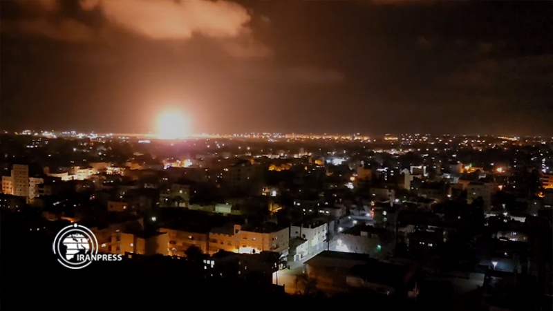 Iranpress: شهيد في سلسلة غارات صهيونية على غزة والمقاومة تتصدى 