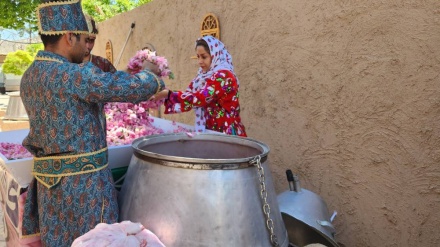 فرهنگسرای اشراق میزبان جشنواره گل و گلاب 