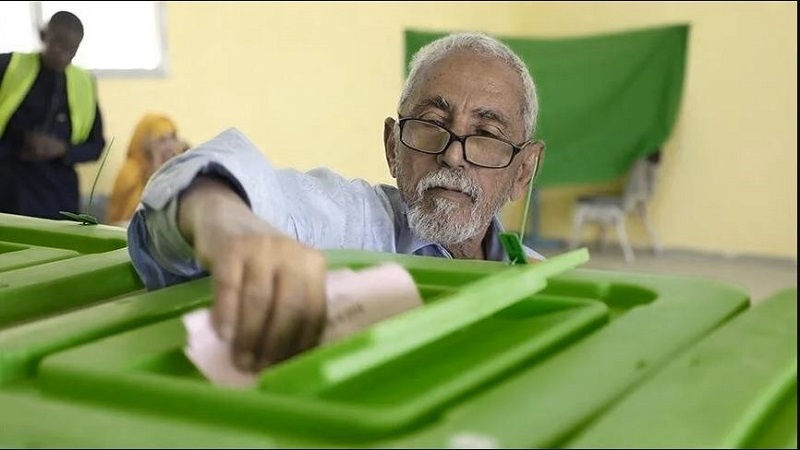Iranpress: إغلاق مراكز الاقتراع في جولة الحسم لانتخابات الرئاسة التركية وبدء فرز الأصوات