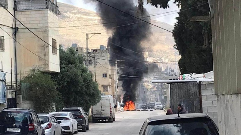 Iranpress: استشهاد فلسطينيين اثنين وإصابة 3 خلال اقتحام قوات الاحتلال مخيم بلاطة  