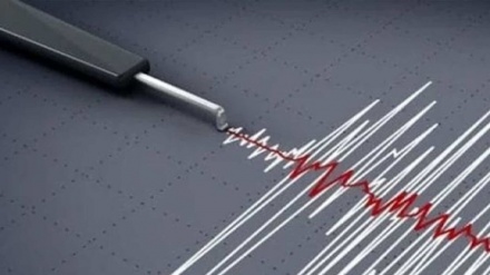زلزال شديد نسبيا يضرب شمال غربي إيران