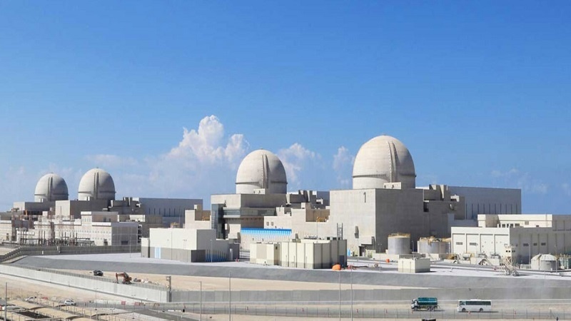 Iranpress: إيران تبدي قلقها من هشاشة سلامة المحطة النووية الإماراتية