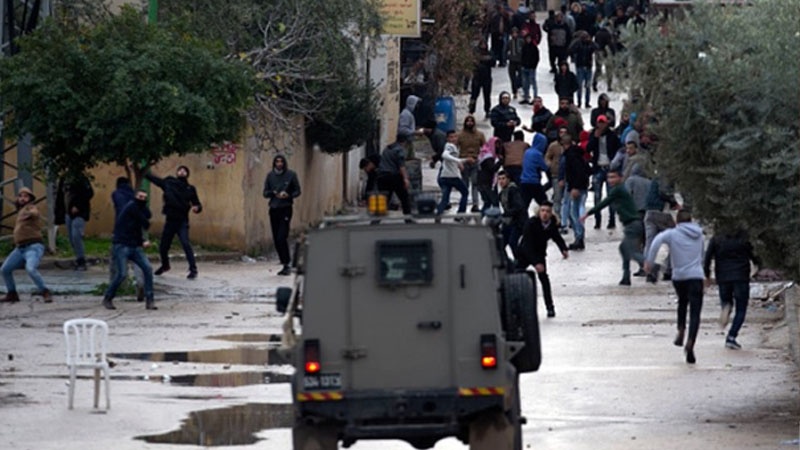 Iranpress: إصابة 22 فلسطينيا برصاص القوات الصهيونية خلال اقتحام مخيم جنين