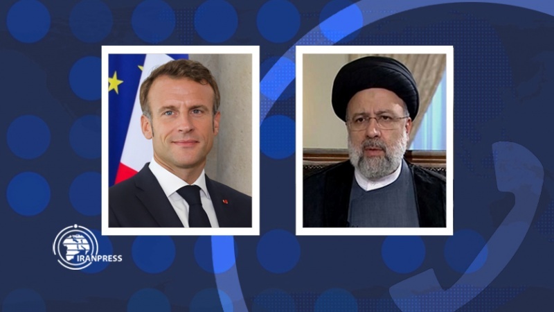 Iranpress: اتصال هاتفي بين الرئيسين الإيراني والفرنسي