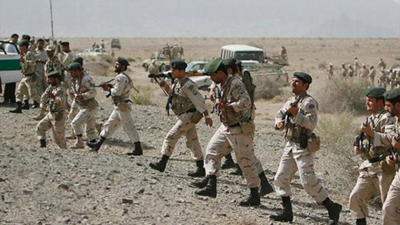 Iranpress: اشتباكات حدودية مع إرهابيين في جنوب شرقي إيران