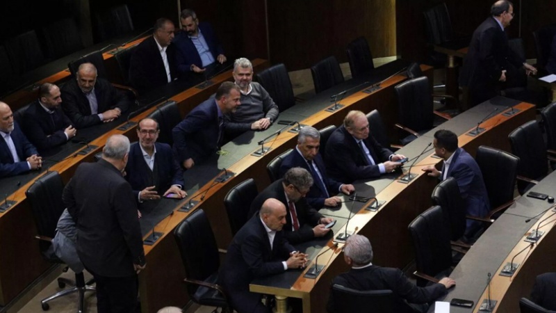 Iranpress: البرلمان اللبناني يخفق مجددا في انتخاب رئيس الجمهورية