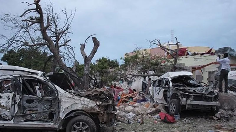 Iranpress: 27 قتيلا وعشرات الجرحى في انفجار بجنوب الصومال