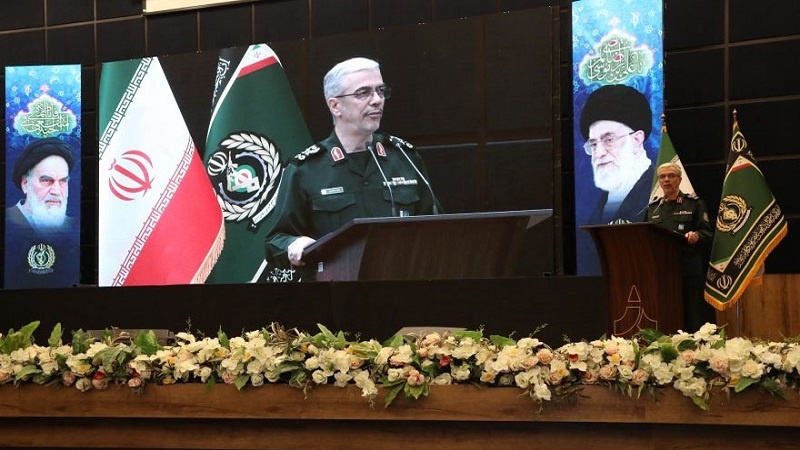 Iranpress: اللواء باقري: إيران في مسار القوة والعالم على أعتاب نظام جديد