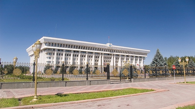 Iranpress: محاولة انقلاب فاشلة في قرغيزستان 
